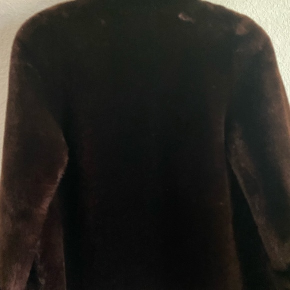 Vintage Fur Label Authority Luxurious Chocolate Brown Fur Mob Wife MCM Jacket M - Picture 12 of 16